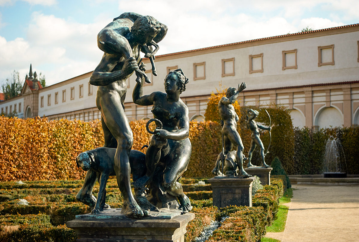 Сады дворца Валленштейна, скульптуры